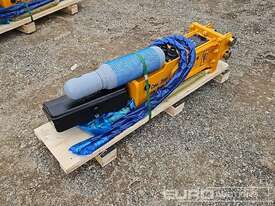 Unused Sailing 35 Hydraulic Breaker to suit 0.8-2T Excavator  - picture0' - Click to enlarge