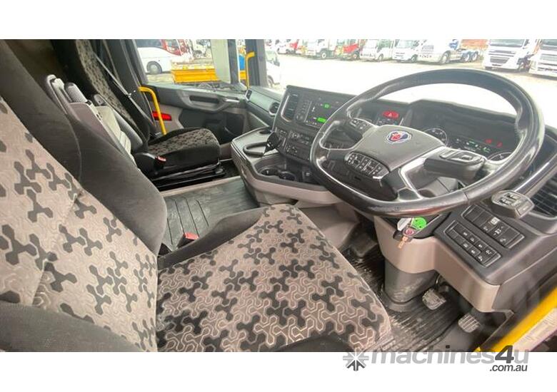 caption Scania R540