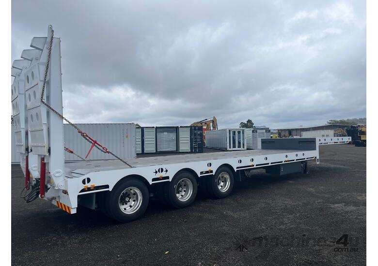2025 EXEQ Drop Deck Widening Trailer