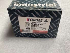 CLIPSAL WMC 432 Switched Socket Outlet Three Phase - 4 Pin
 - picture0' - Click to enlarge