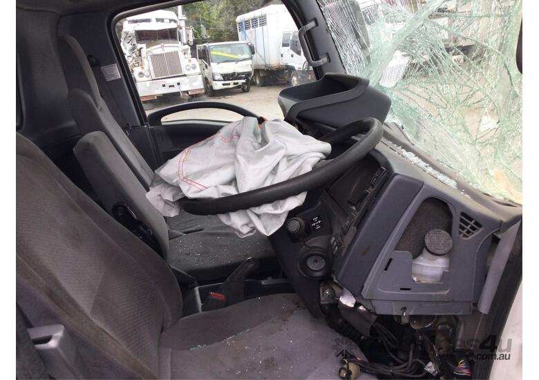 caption 2021 Isuzu NQR 87-190 Mobile Tyre Truck