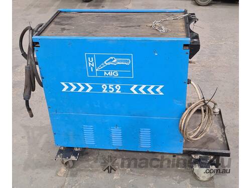 UNIMIG 252 MIG MAG Welding machine - Made in Europe