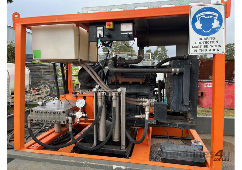 caption DENJET Ultra High Pressure Water Jetting Pump