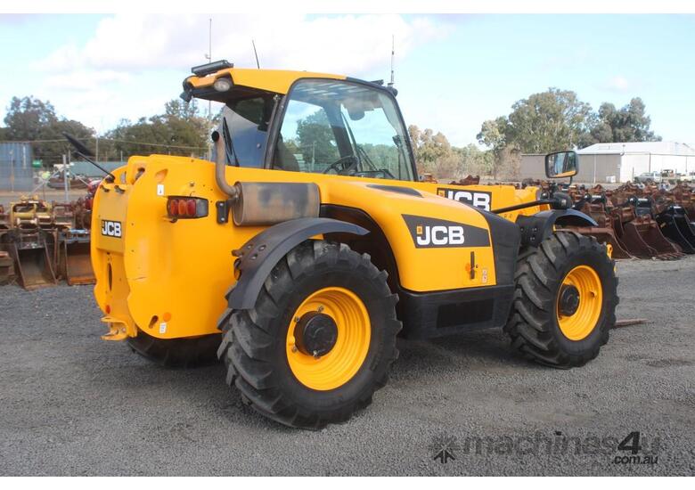 2018 JCB 531-70