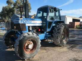 Ford TW10 FWA Tractor - picture0' - Click to enlarge