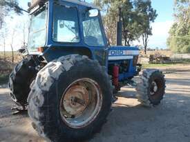 Ford TW10 FWA Tractor - picture1' - Click to enlarge