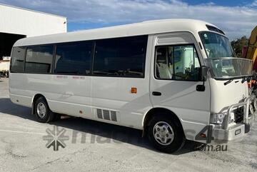 Toyota   Coaster XZB50R