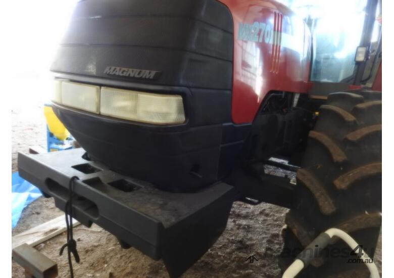 Tractor Case MX270