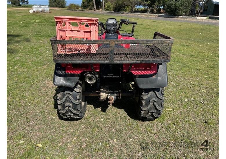 caption HONDA TRX450 Quad MOTOR BIKE