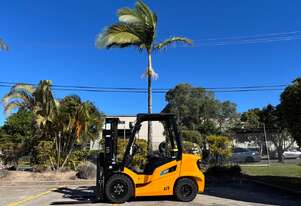 UN FD35T-FJM1 2025 3.5T Diesel Counterbalance Forklift Mitsubishi Engine, 3m Lift Height