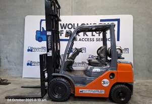 Wollongong Forklift: 2013 Toyota 2.5T, LPG, 2-Stage Standard Mast, 4.5m Lift!