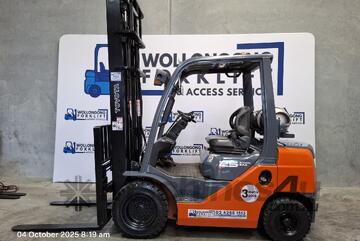 Wollongong Forklift: 2013 Toyota 2.5T, LPG, 2-Stage Standard Mast, 4.5m Lift! Wollongong Forklift: 2013 Toyota 2.5T, LPG, 2-Stage Standard Mast, 4.5m Lift!