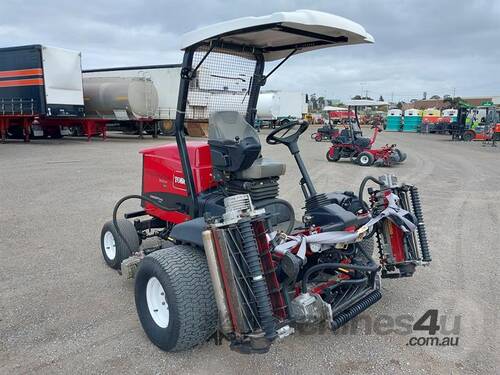 caption Toro Reelmaster