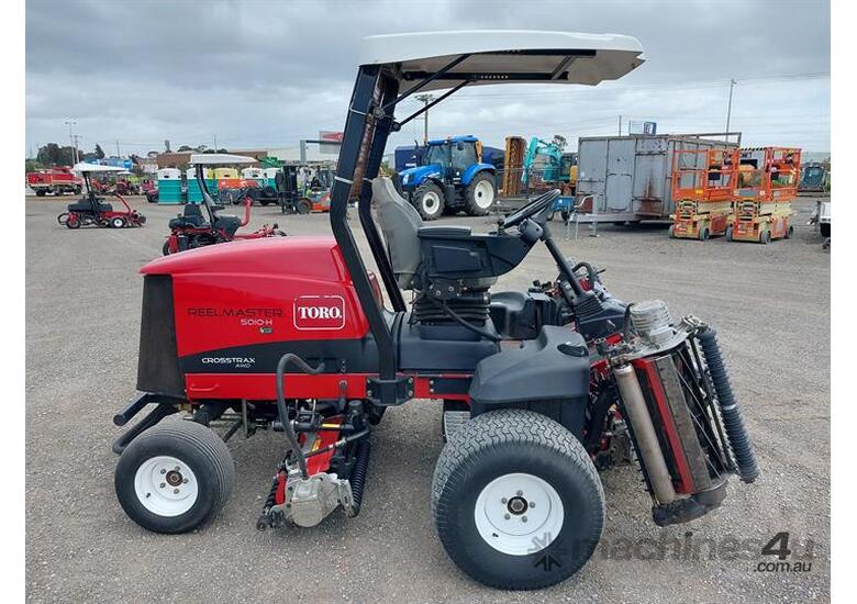caption Toro Reelmaster