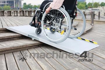 1.8M 270kg Half fold Solid Aluminium Wheelchair Ramp