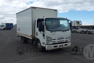 Isuzu   NNR Isuzu   NNR