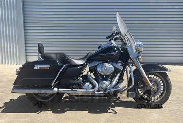 2009 HARLEY DAVIDSON ROAD KING MOTORBIKE 2009 HARLEY DAVIDSON ROAD KING MOTORBIKE