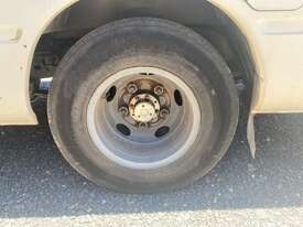 2003 Toyota Coaster Bus - picture0' - Click to enlarge