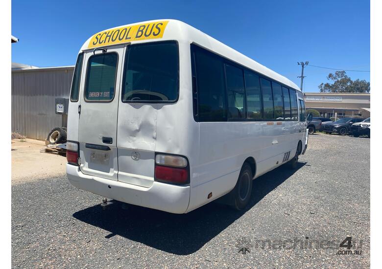 2003 Toyota Coaster Bus