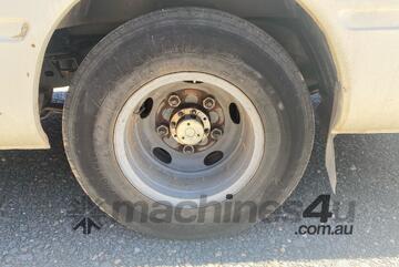 Toyota 2003   Coaster Bus