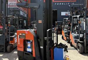 2017 2.0t RAYMOND ELECTRIC REACH TRUCK