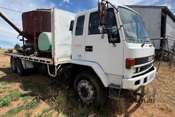Isuzu Rigid Tray Truck