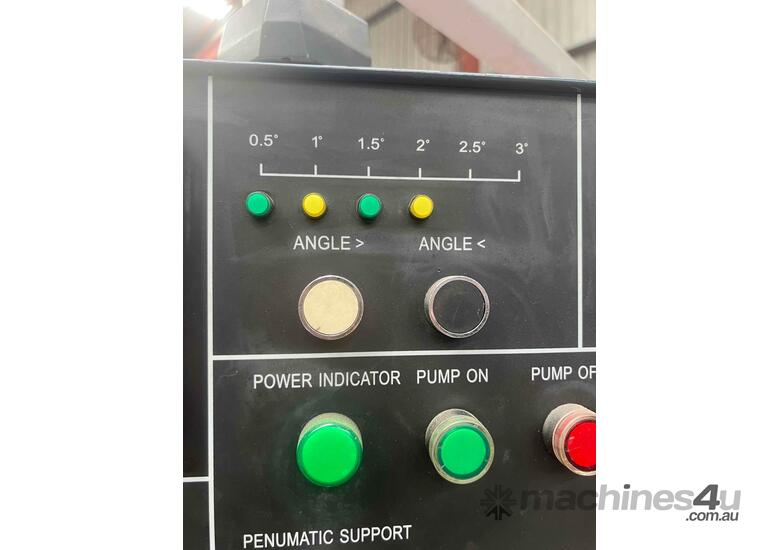 Used Machtech 4 metre x 6mm Variable Rake Hydraulic Guillotine