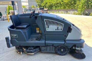 Nilfisk Sweeper Scrubber combination