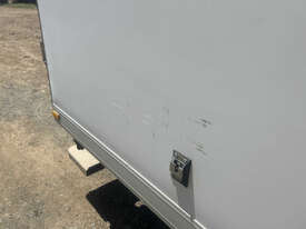 2014 Hino 300 616  Refrigerated Pantech - picture0' - Click to enlarge