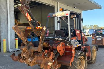 2003 Ditch Witch RT90 Trencher