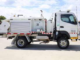 2017 Fuso Canter FG 4x4 - picture2' - Click to enlarge