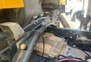 Volvo 2005   FM 12 Table Top