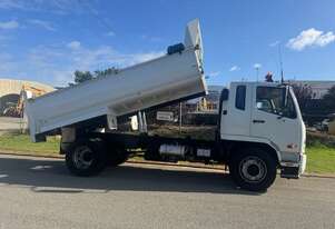 Truck Tipper Mitsubishi Fuso 8 Tonne 2014 15ft Tray 6 speed manual 129000km 1ESM635 SN1818