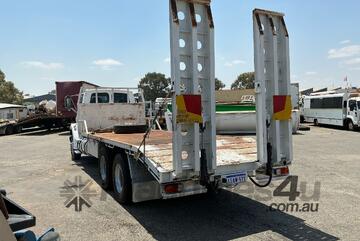 2006 Sterling LT7500 Table Top Beaver Tail