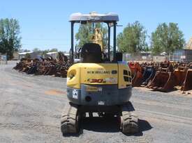 2013 New Holland E30B - picture2' - Click to enlarge