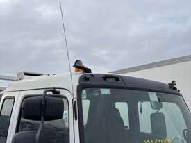 2004 Isuzu FRR500 Service Body - picture0' - Click to enlarge