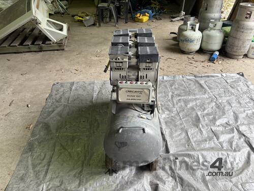 2018 Chicago Hush100 Air Compressor