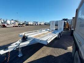 Custom  - picture2' - Click to enlarge