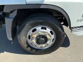 2014 Hino FE500 1426 Cab Chassis - picture1' - Click to enlarge