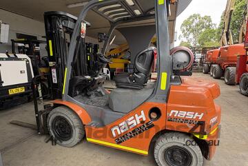 Toyota 8FG25 - 2.5T Dual Forklift