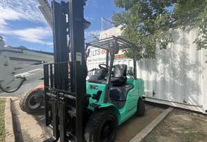 Mitsubishi 3.5T LPG Forklift