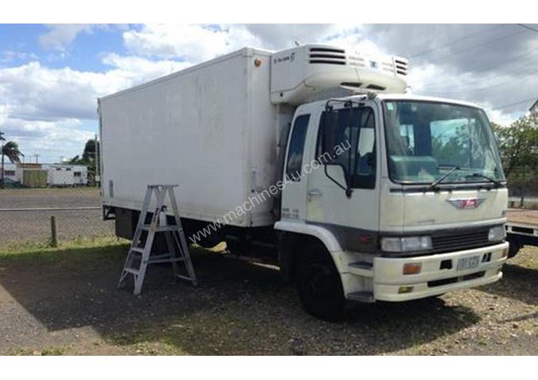 caption 1995 HINO GD HARRIER