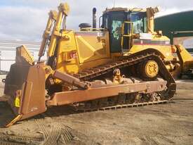 CATERPILLAR D8T - picture0' - Click to enlarge