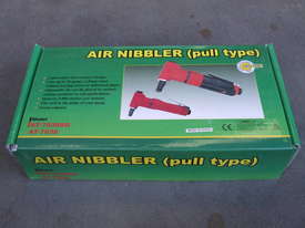 AIR COMPRESSOR AIR NIBBLER 1/4'' - picture0' - Click to enlarge
