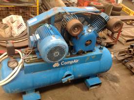 33cfm Air Compressor - picture0' - Click to enlarge