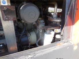 INGERSOLL-RAND 7/71 270CFM MOBILE DIESEL AIR COMPRESSOR - picture2' - Click to enlarge