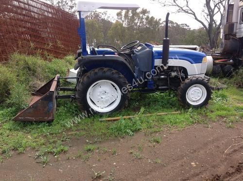 4WD DIESEL YARD TRACTOR FOR SALE
