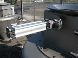 Stainless Steel Cone Hopper Feeder - picture1' - Click to enlarge