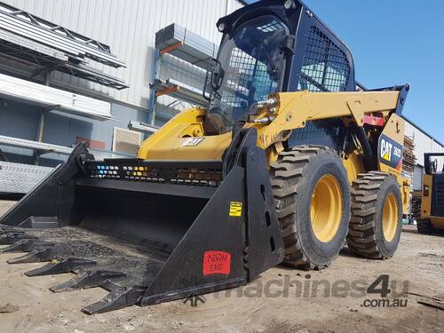 USED CAT 262D XPS SKIDSTEER WITH LOW 1860 HOURS