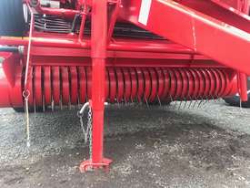 Lely RP445 Baler - picture2' - Click to enlarge